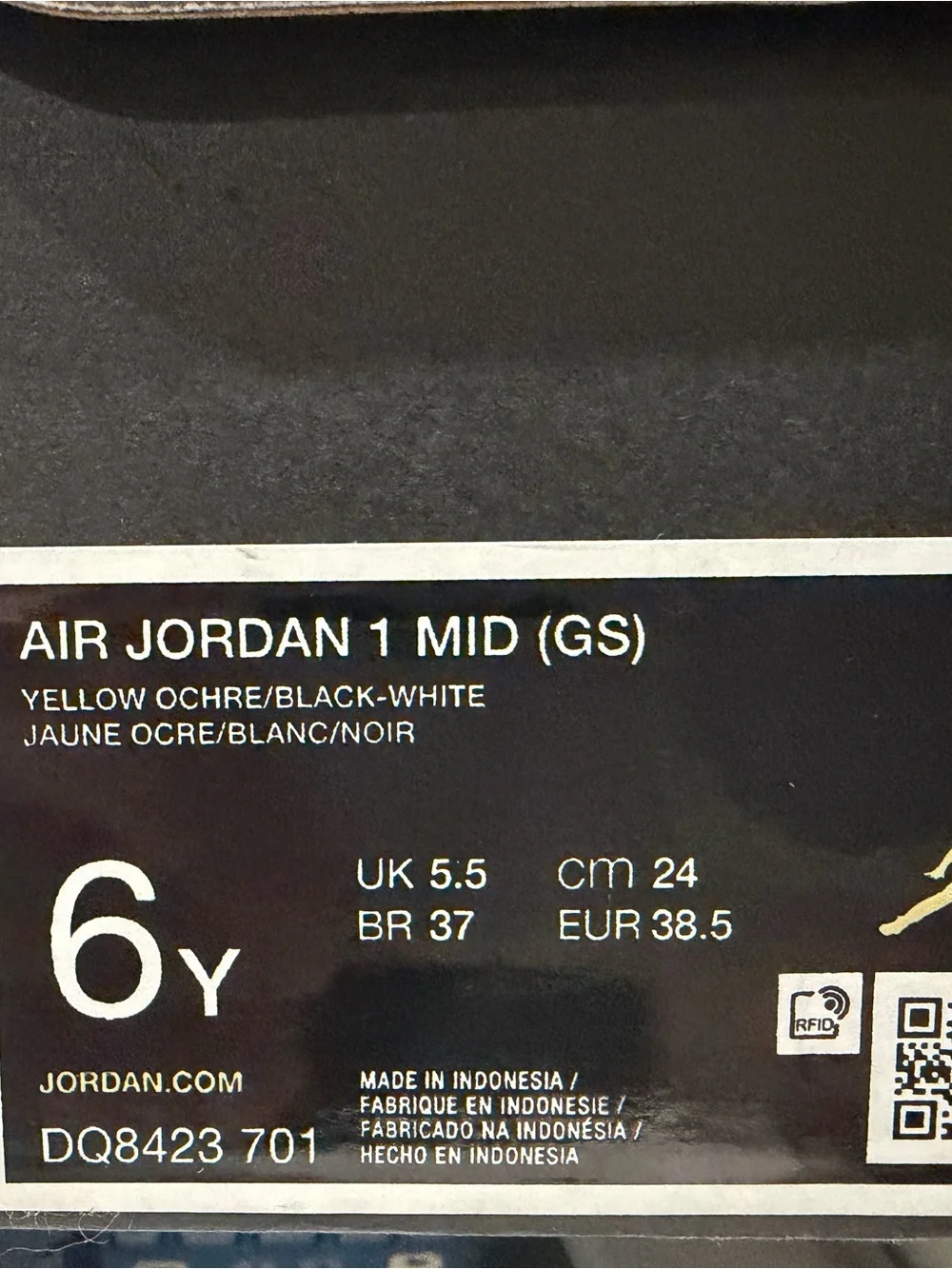 Nike Jordan 1 Mid Kids 6Y Sneakers - White, Black & Yellow